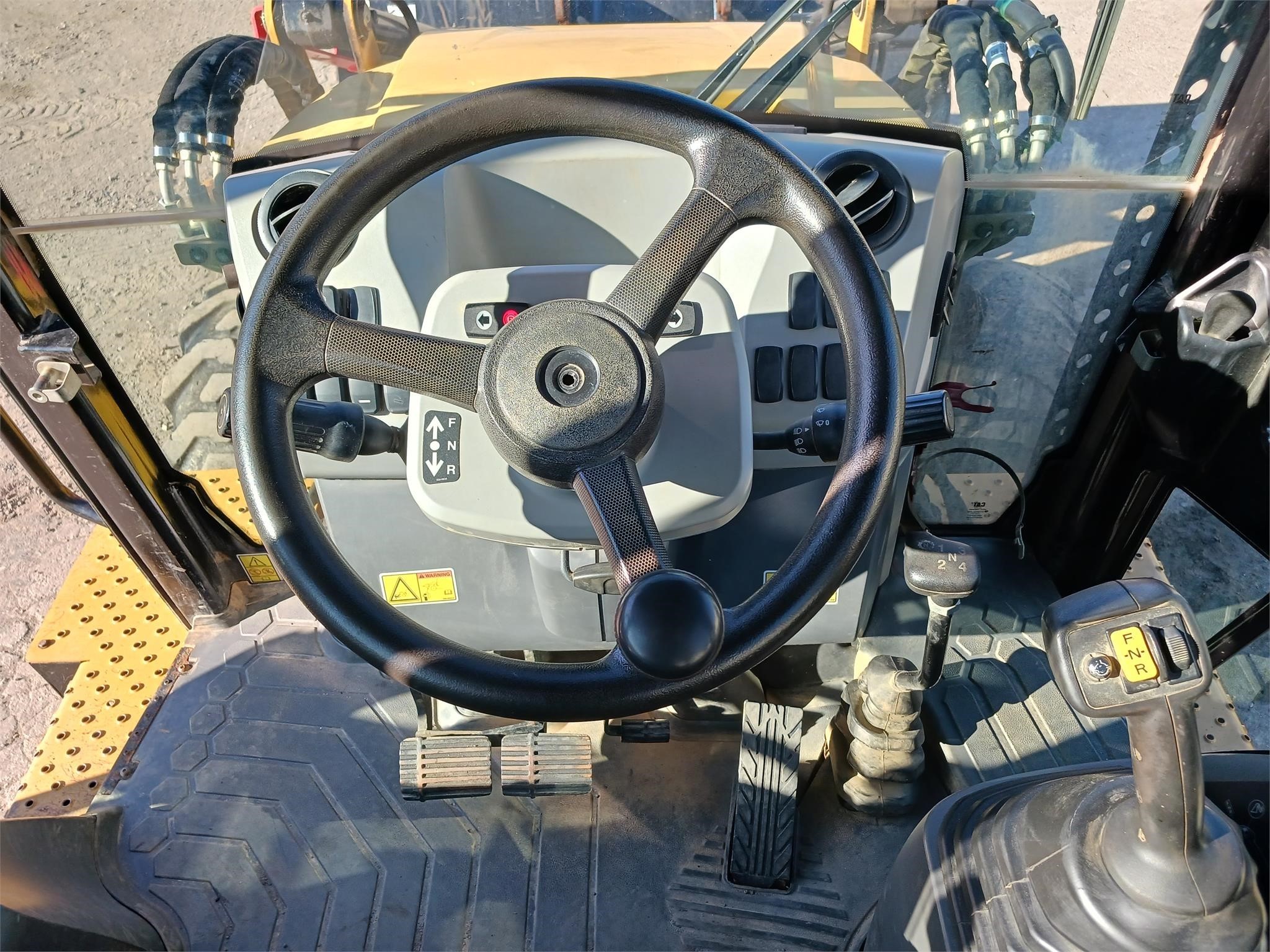 2016 CATERPILLAR Backhoe Loader 420F2 IT