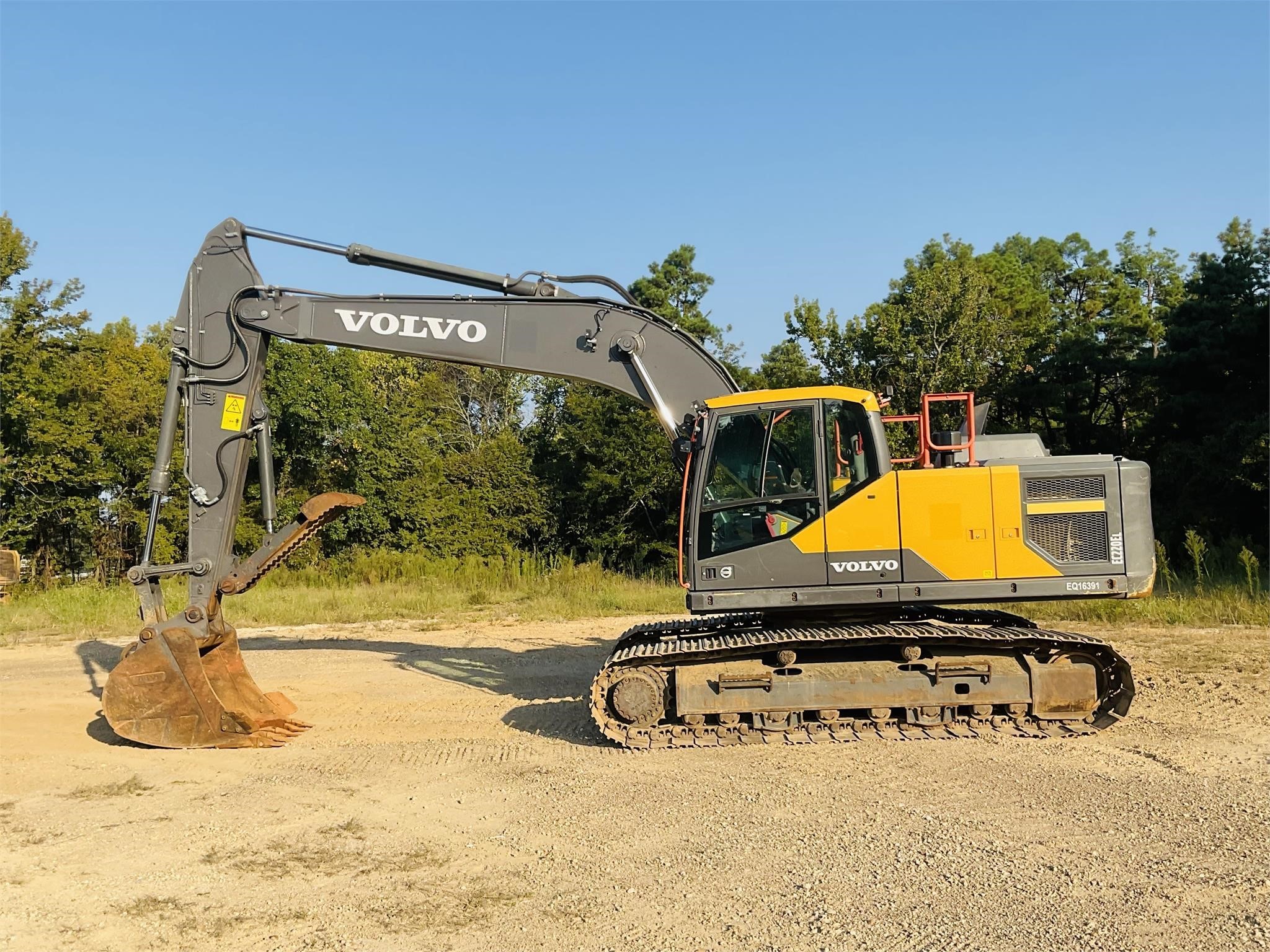 2020 VOLVO Excavator EC220EL