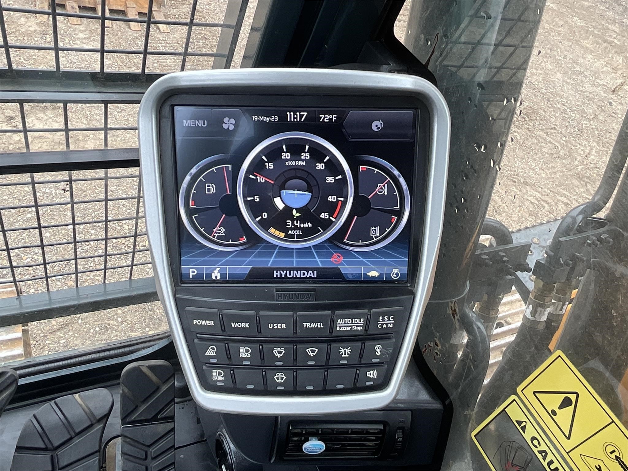 2017 HYUNDAI Excavator HX160L