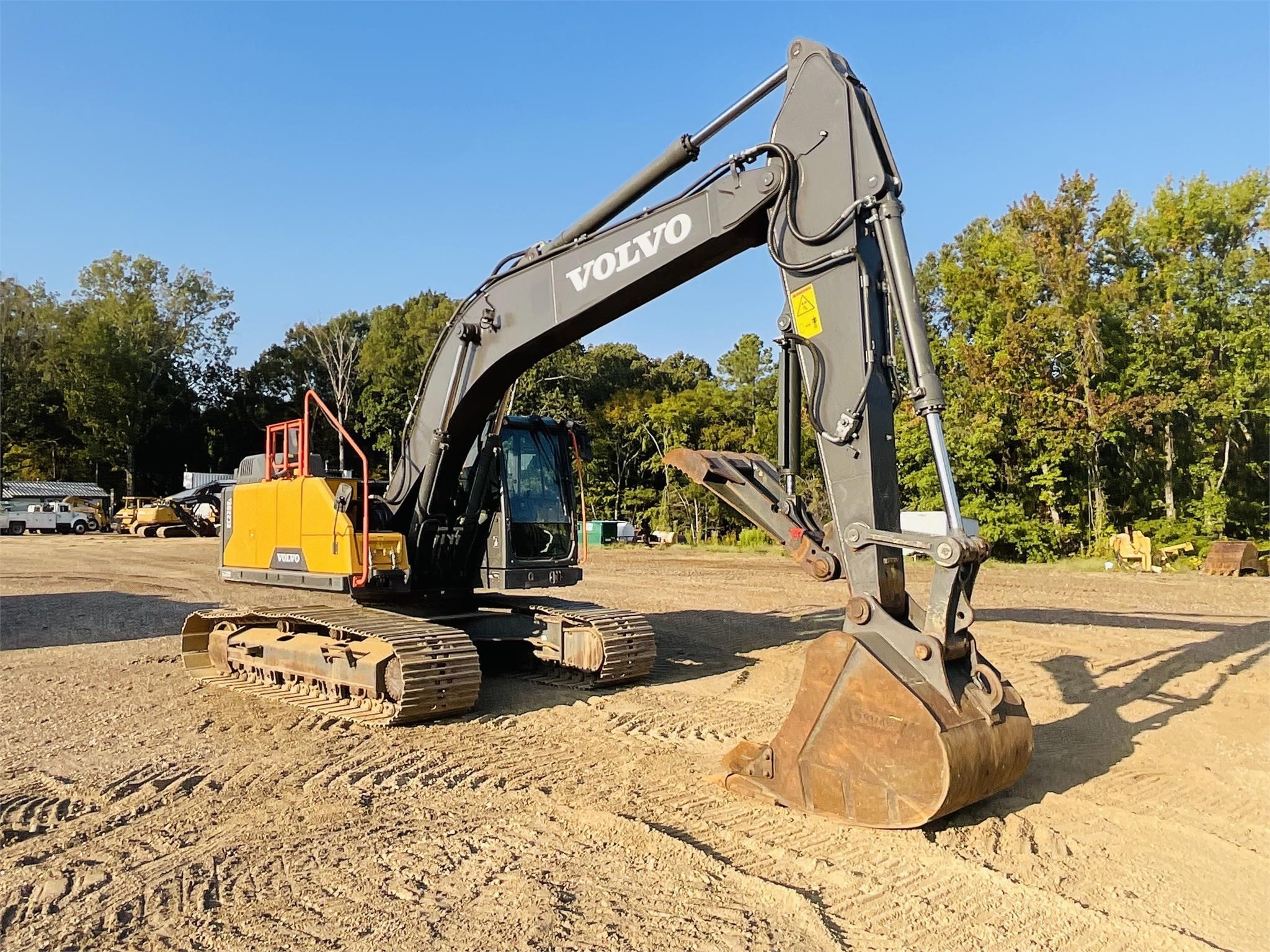 2020 VOLVO Excavator EC220EL