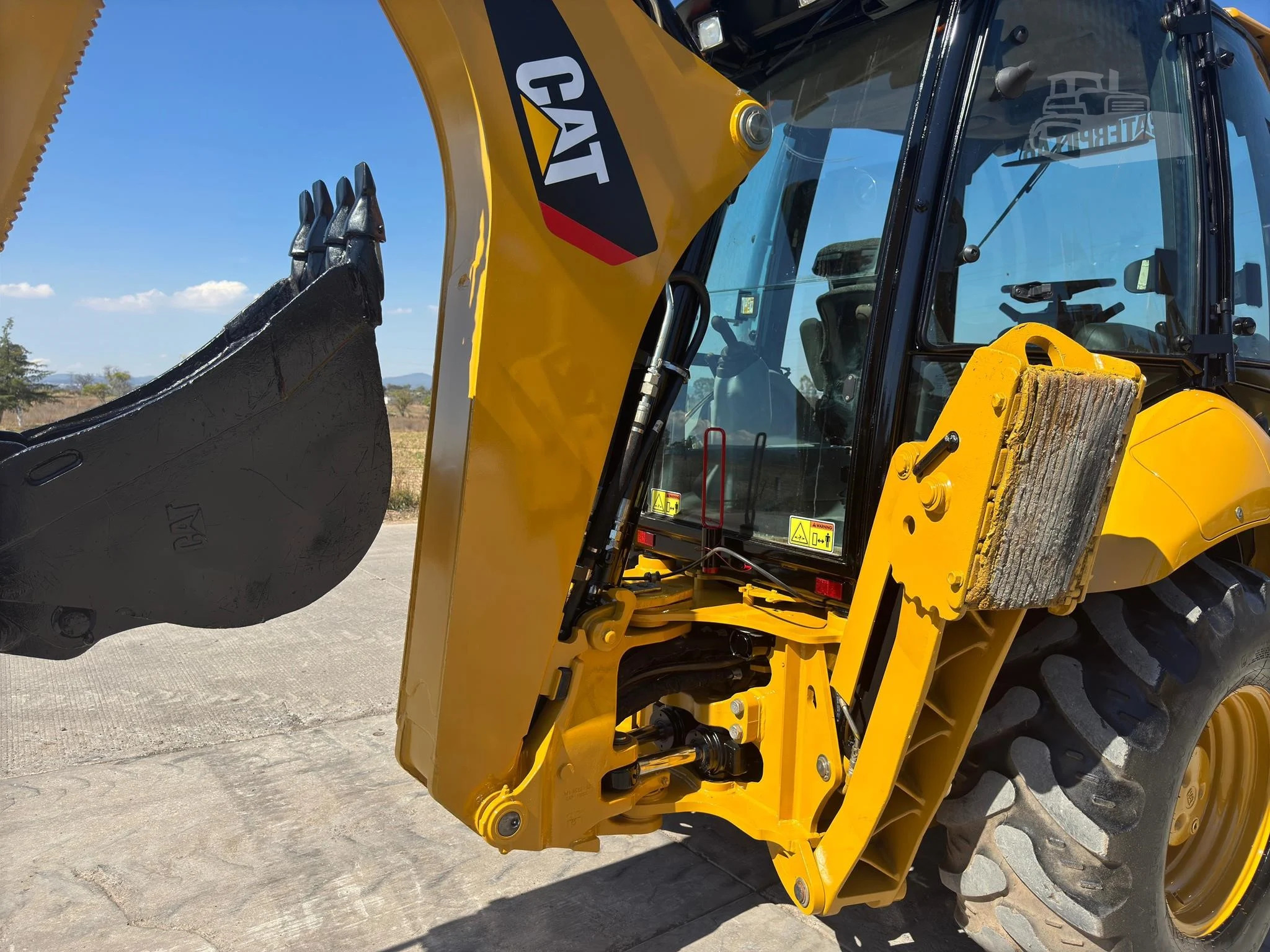 2014 CATERPILLAR 420F IT