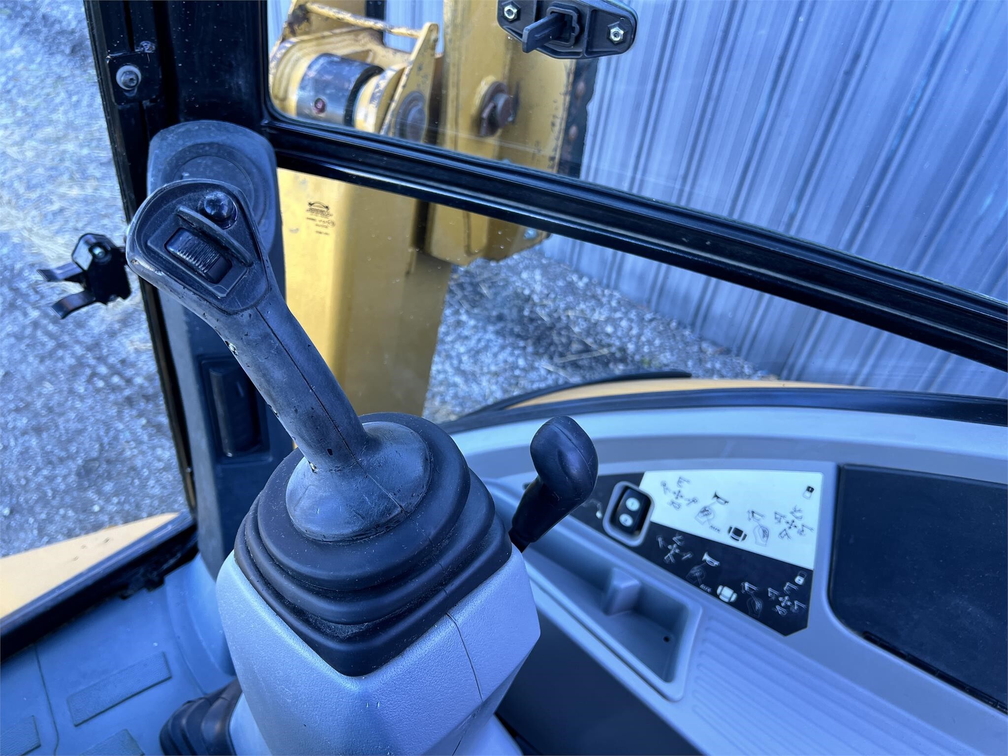 2016 Caterpillar 450F Backhoe