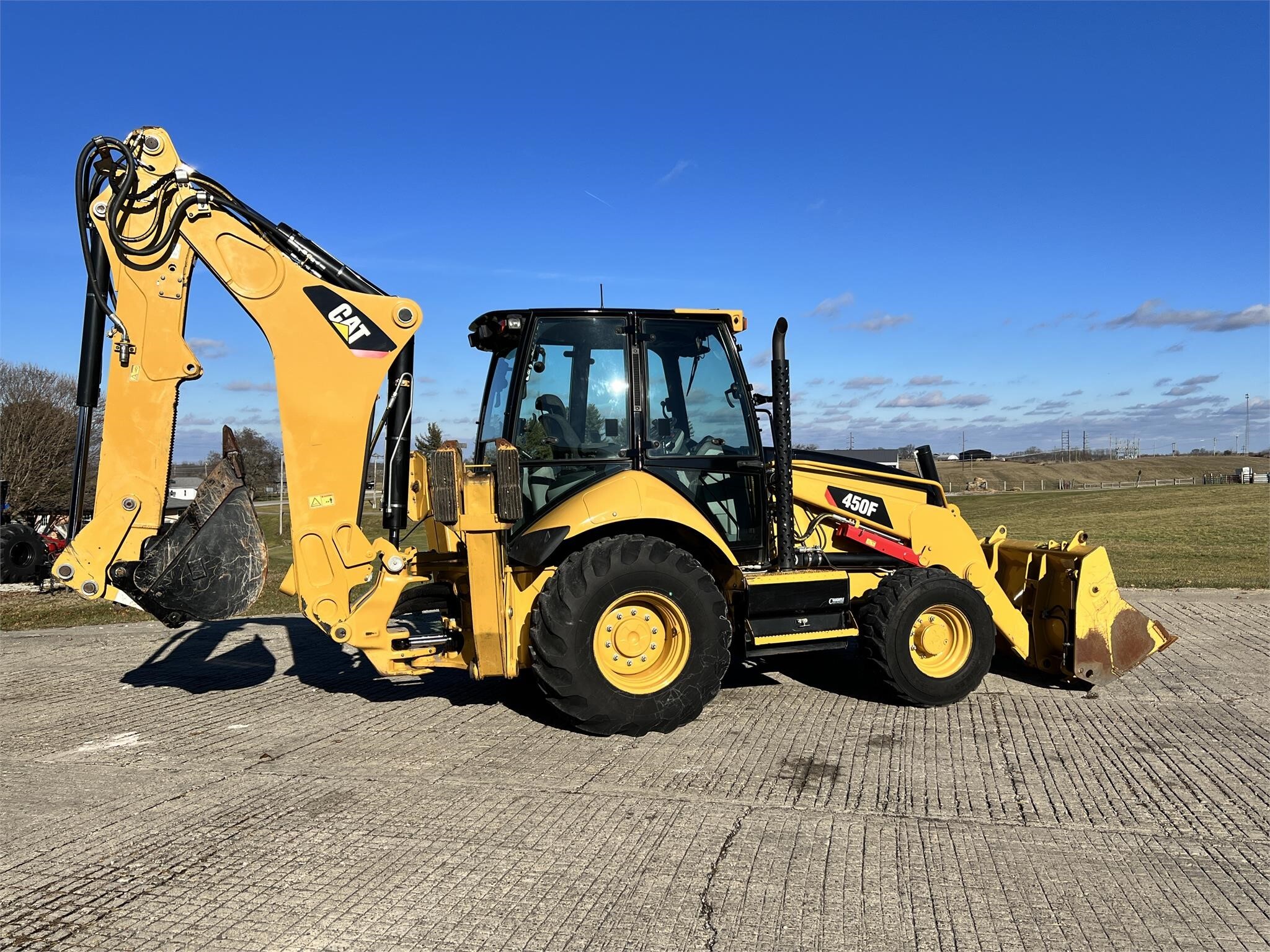 2016 Caterpillar 450F Backhoe