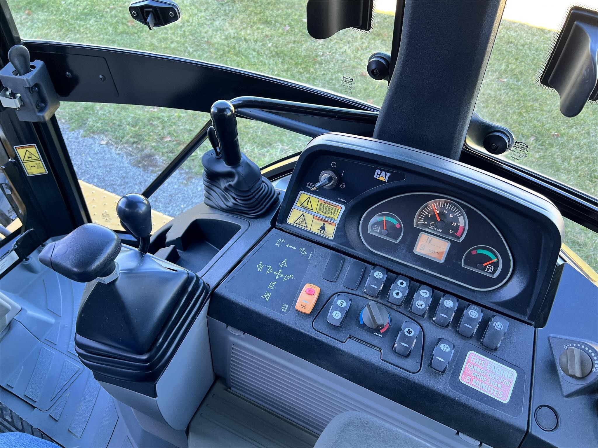 2016 Caterpillar 450F Backhoe