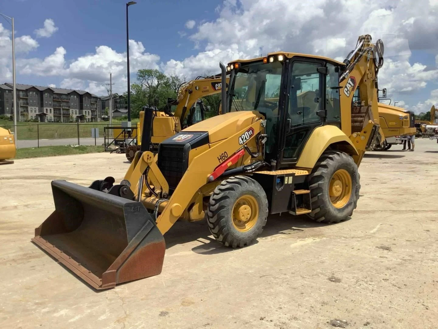 2021 Caterpillar 420 XE Backhoe Loader