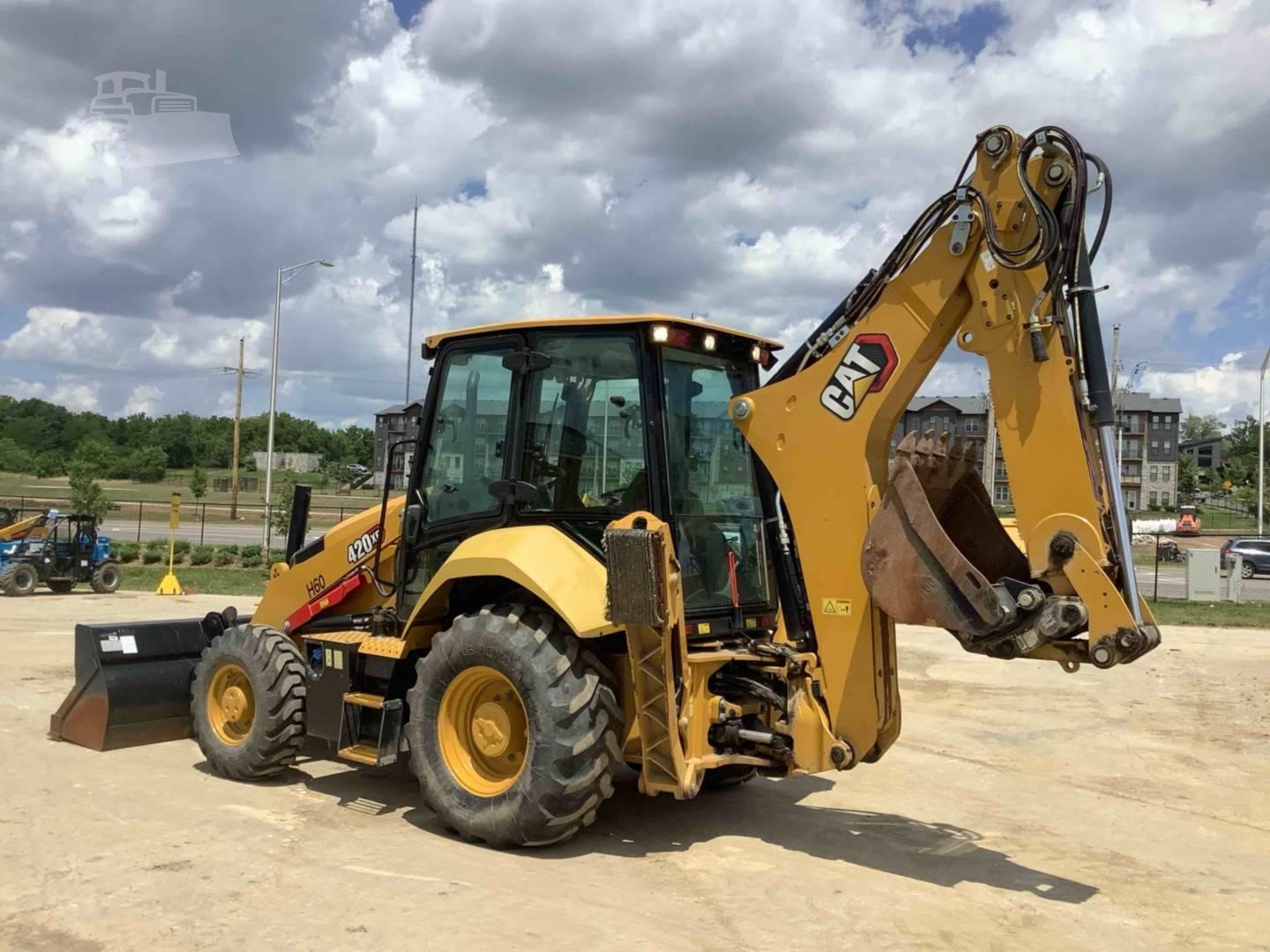 2021 Caterpillar 420 XE Backhoe Loader