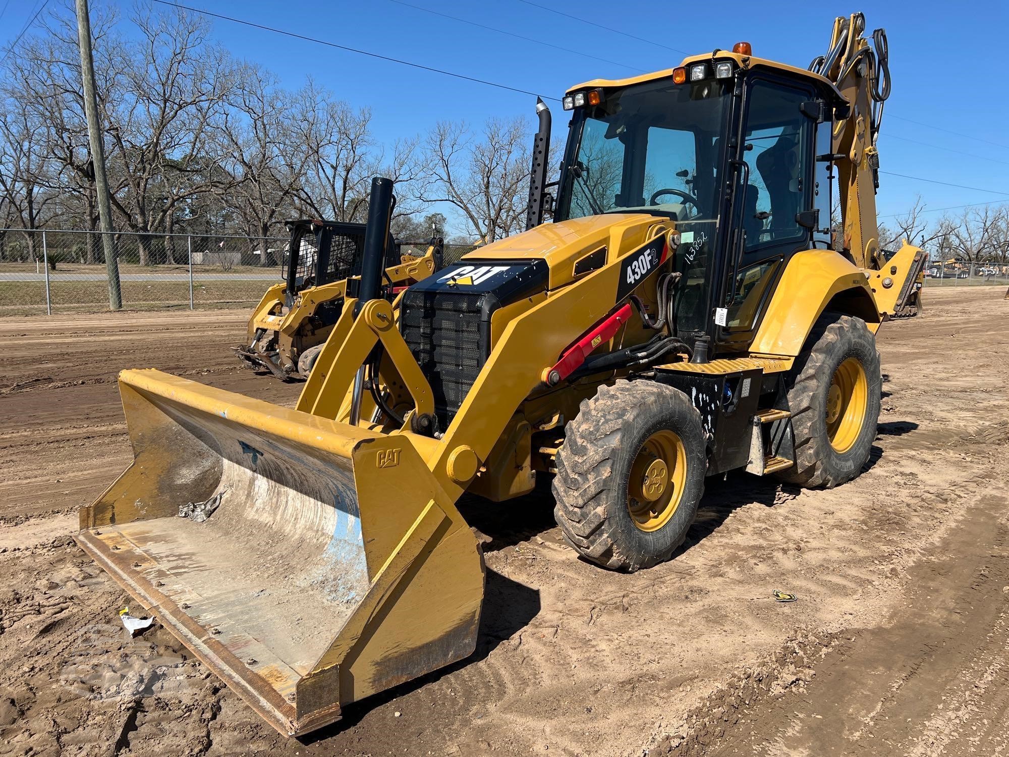 2018 Caterpillar 430F2