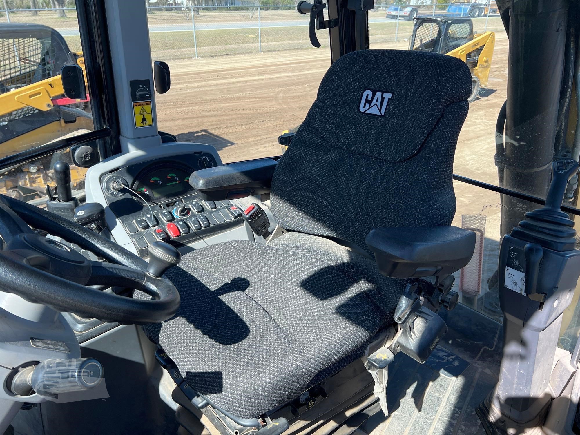 2018 Caterpillar 430F2
