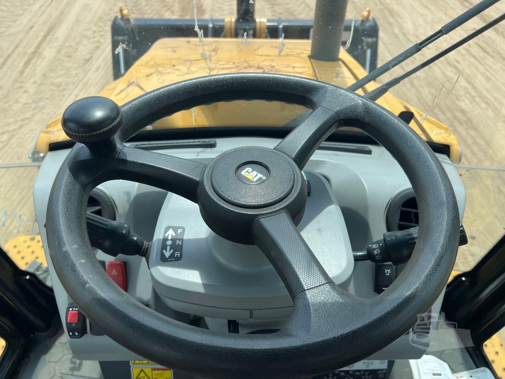 2021 Caterpillar 420 XE