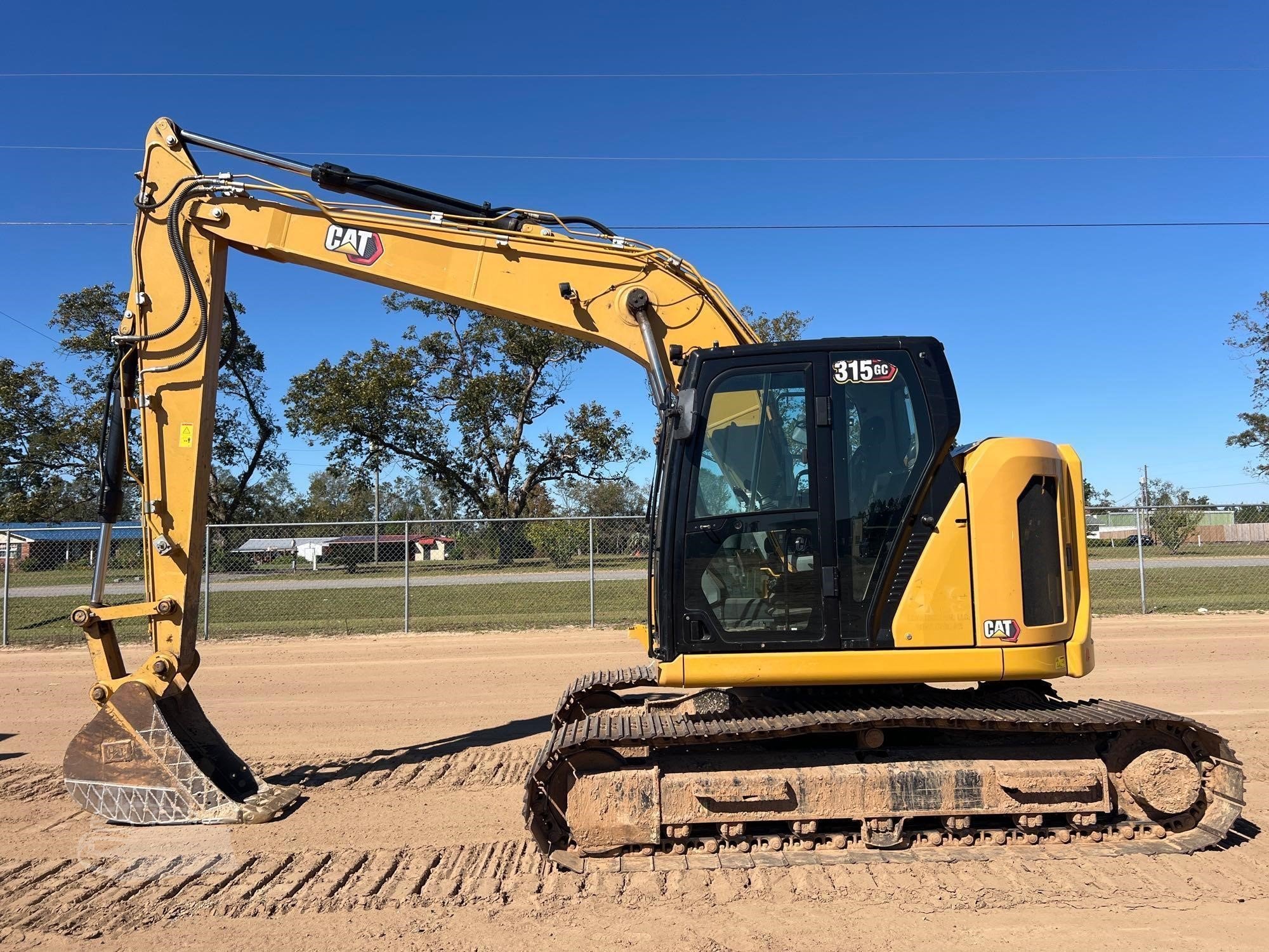 2022 Caterpillar 315 GC