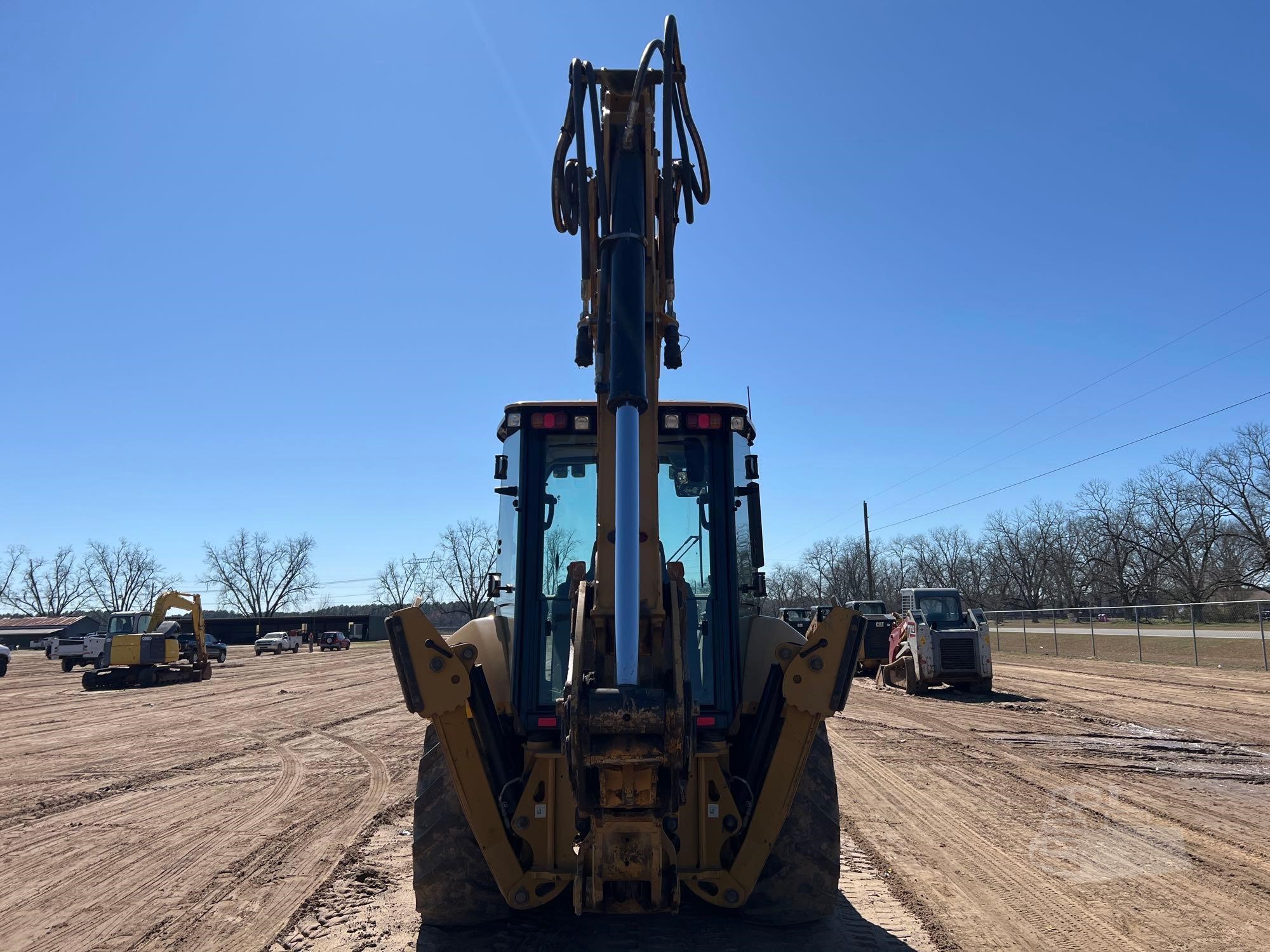 2018 Caterpillar 430F2