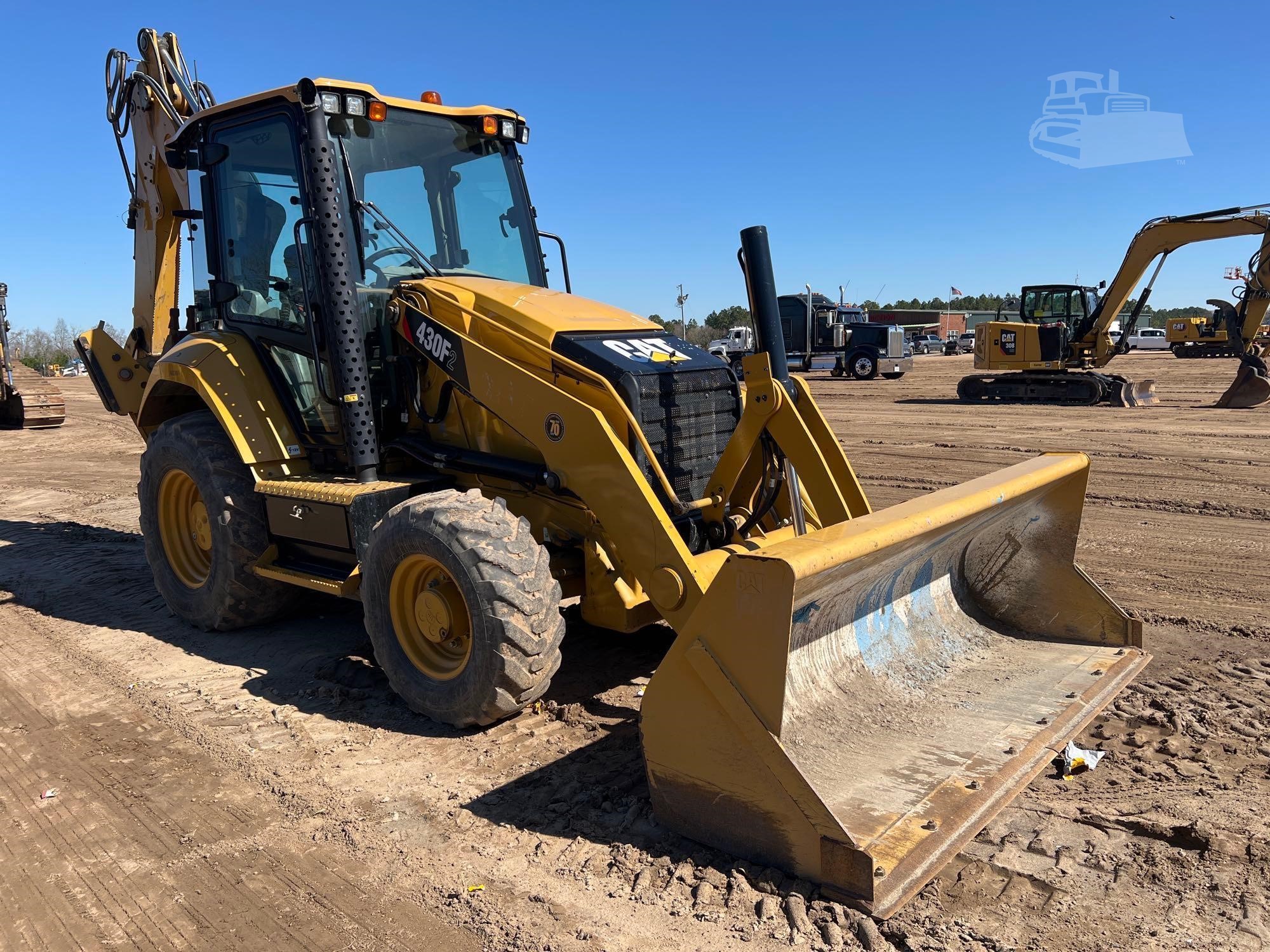 2018 Caterpillar 430F2