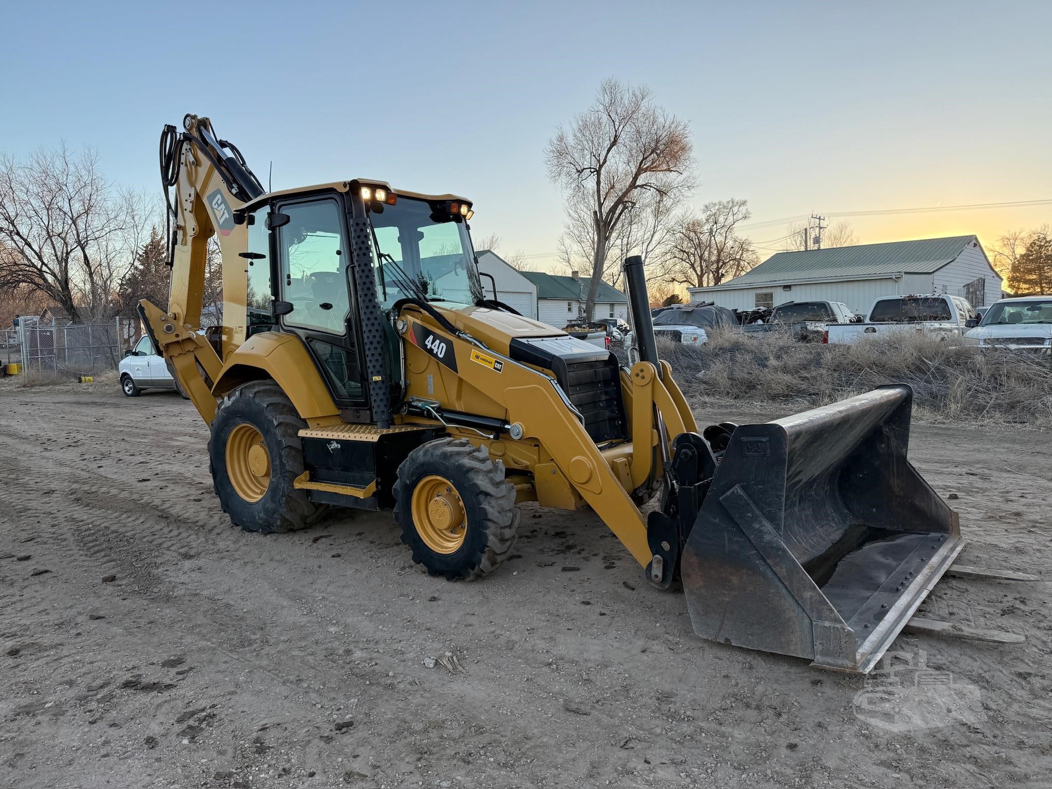 2019 Caterpillar 440