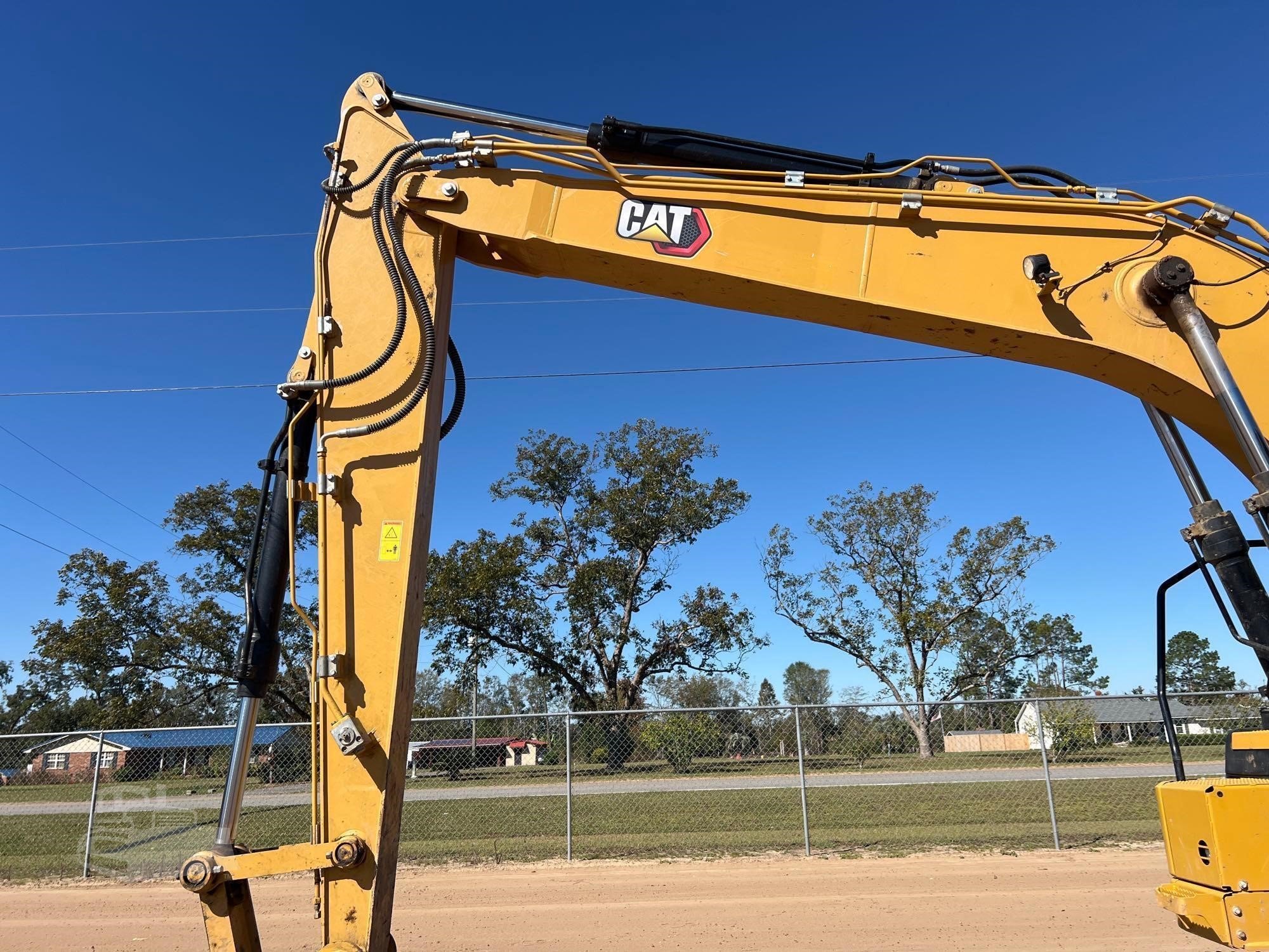 2022 Caterpillar 315 GC