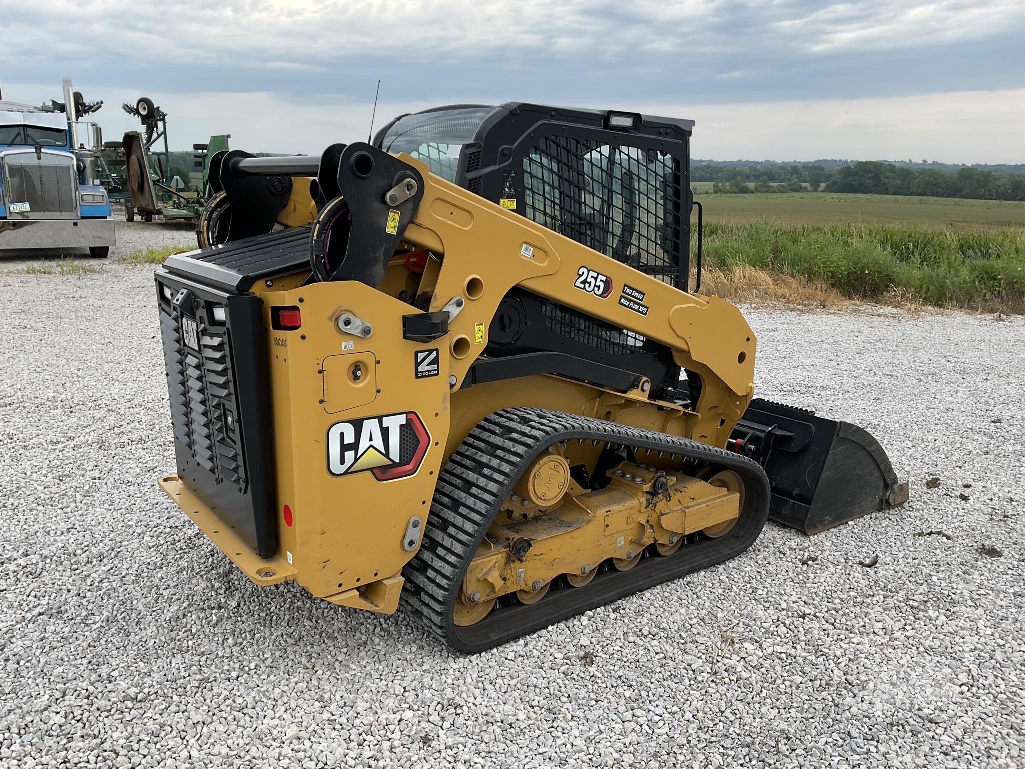 2024 Caterpillar 255 Compact Track Loader
